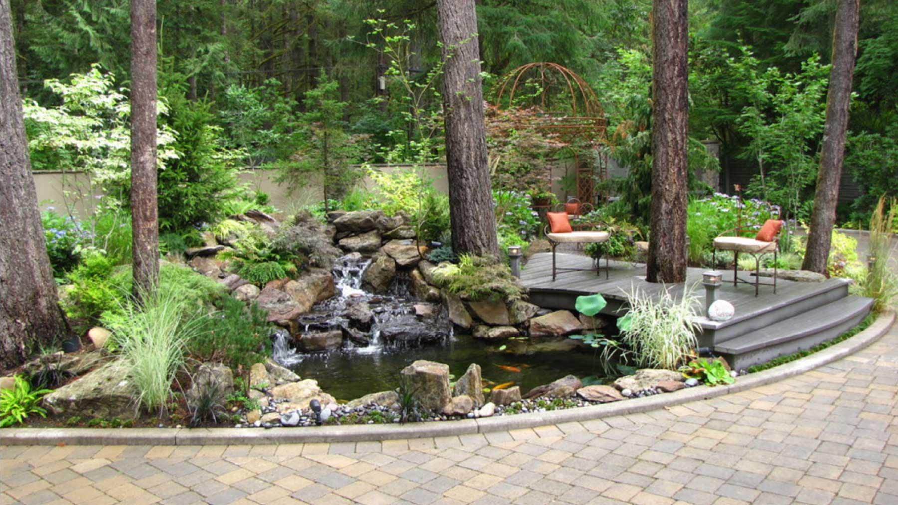 Award Winning Outdoor Living Construction - Woody's Custom Landscaping