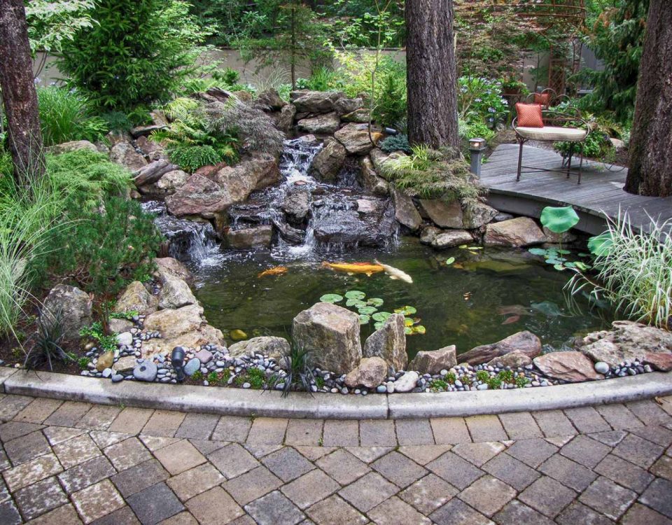 Vancouver, Wa Award Winning Landscape Design Pond - Woody's Custom Landscaping