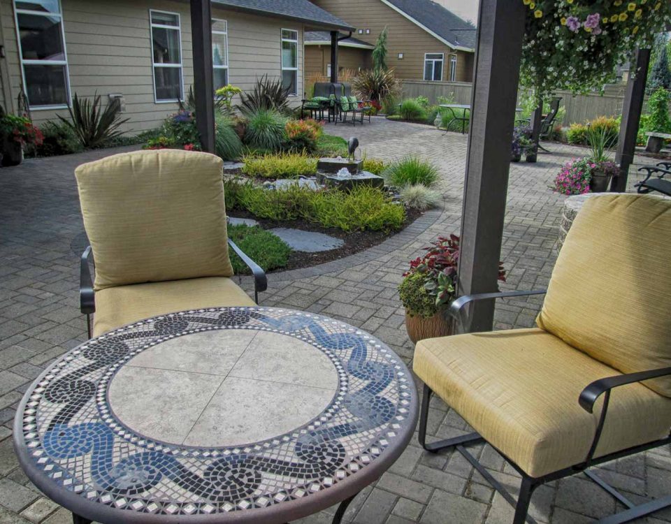 hardscape excellence-Vancouver Wa -Outdoor Living Construction Patio - Woody's Custom Landscaping